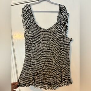 Elegant Monochrome Women's Blouse